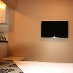 Uyar Apartment