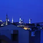 Apartment Uyar