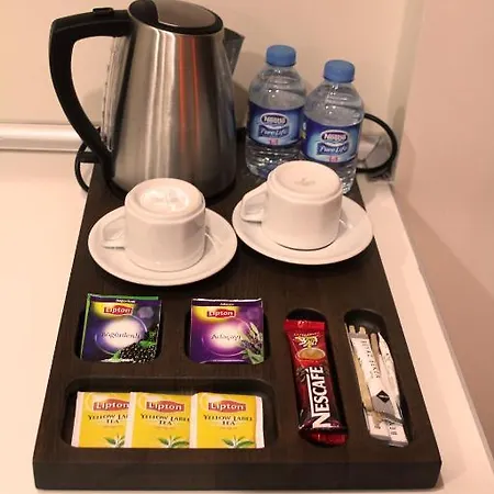 Uyar Apartman