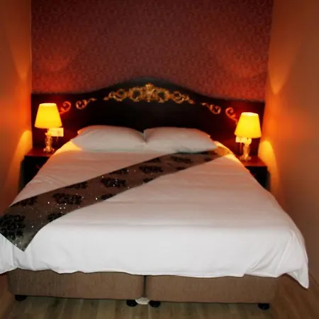 Apartman Uyar *